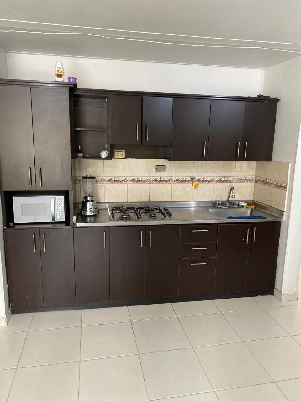 E2 Comodo Y Amplio Apartamento En Laureles Estadio 120 Mts2 Medellin Exterior photo