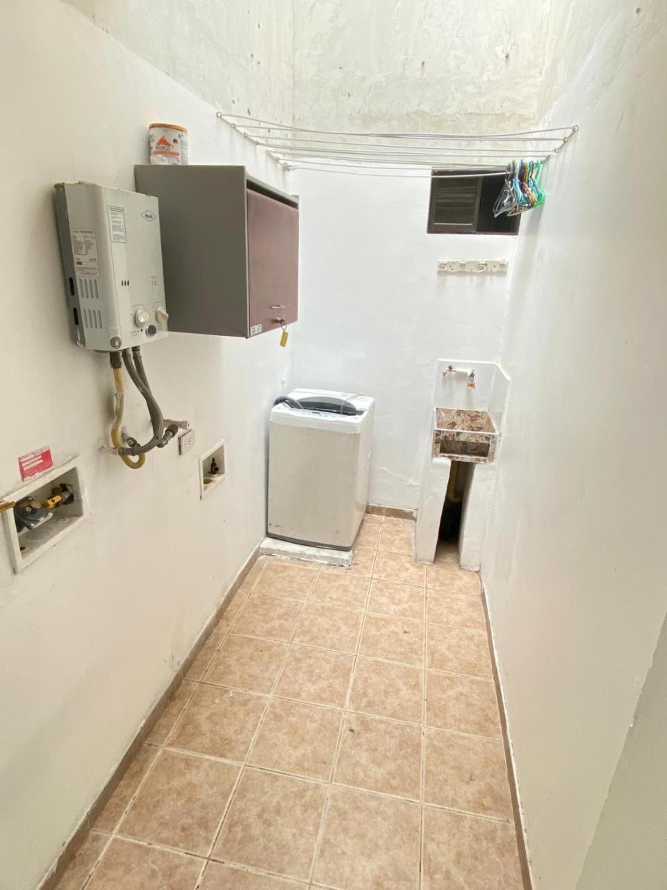 E2 Comodo Y Amplio Apartamento En Laureles Estadio 120 Mts2 Medellin Exterior photo