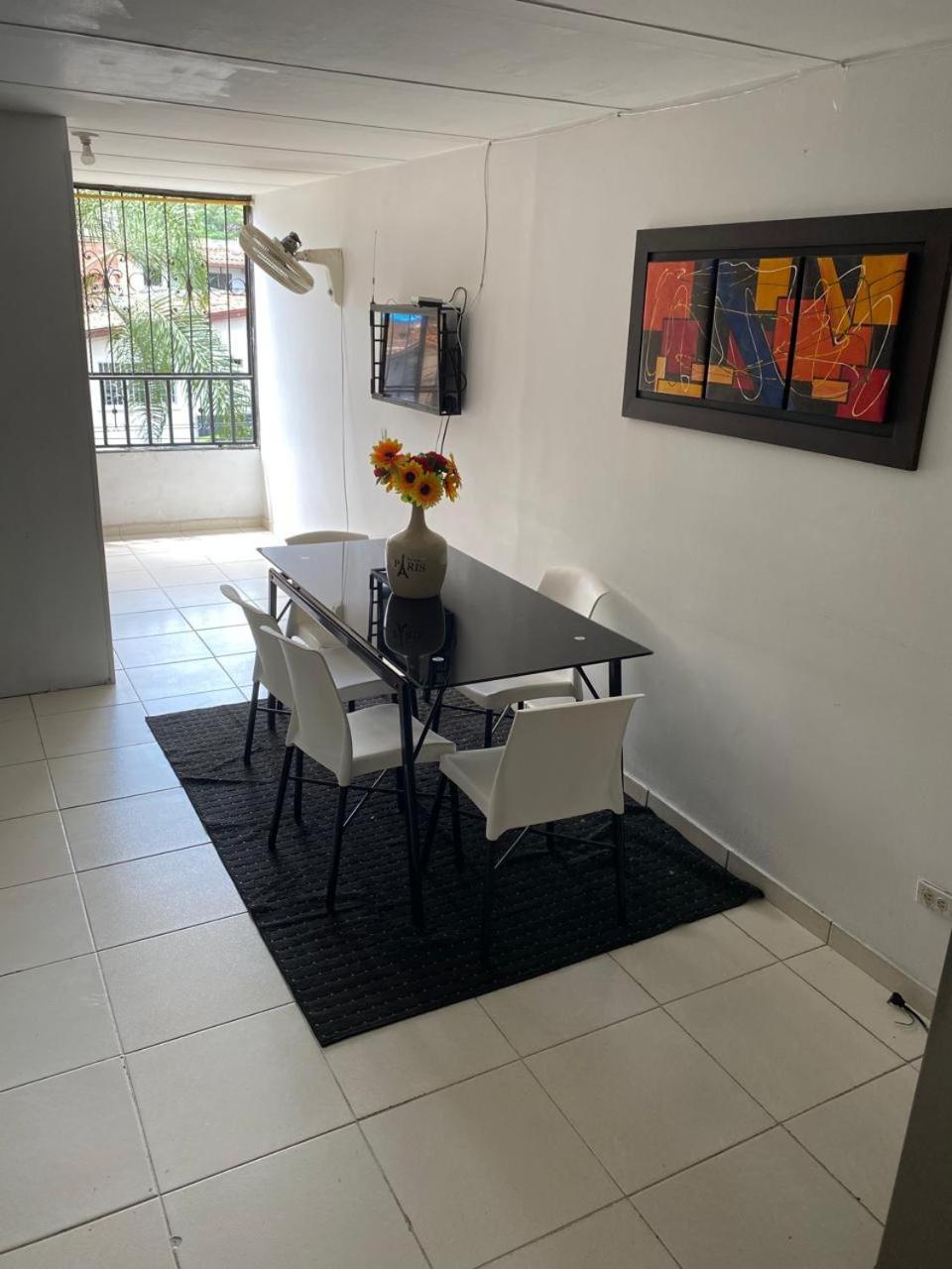 E2 Comodo Y Amplio Apartamento En Laureles Estadio 120 Mts2 Medellin Exterior photo